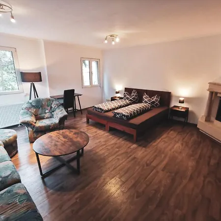 Monteurs-quatier Stadt بيت للعطل Biesenthal